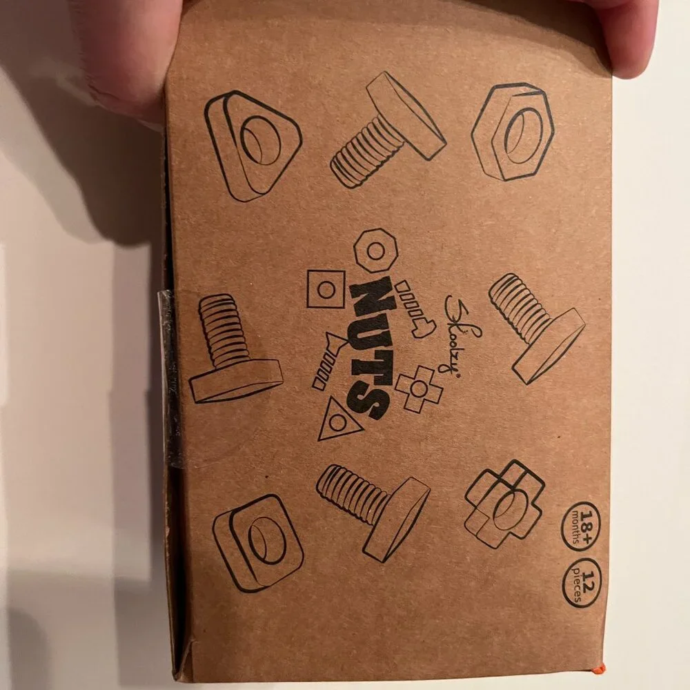 Skoolzy Nuts and Bolts Motor Development Toy (18‎ months and up / new)